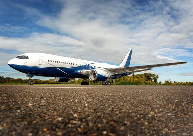 Boeing 767-200ER Skylady Specialty